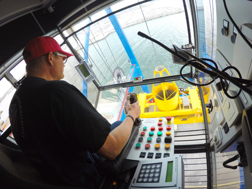 Network communication opens new opportunities for industrial joysticks